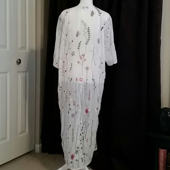 Embroidered Duster Cardigan - Picture 5 of 9